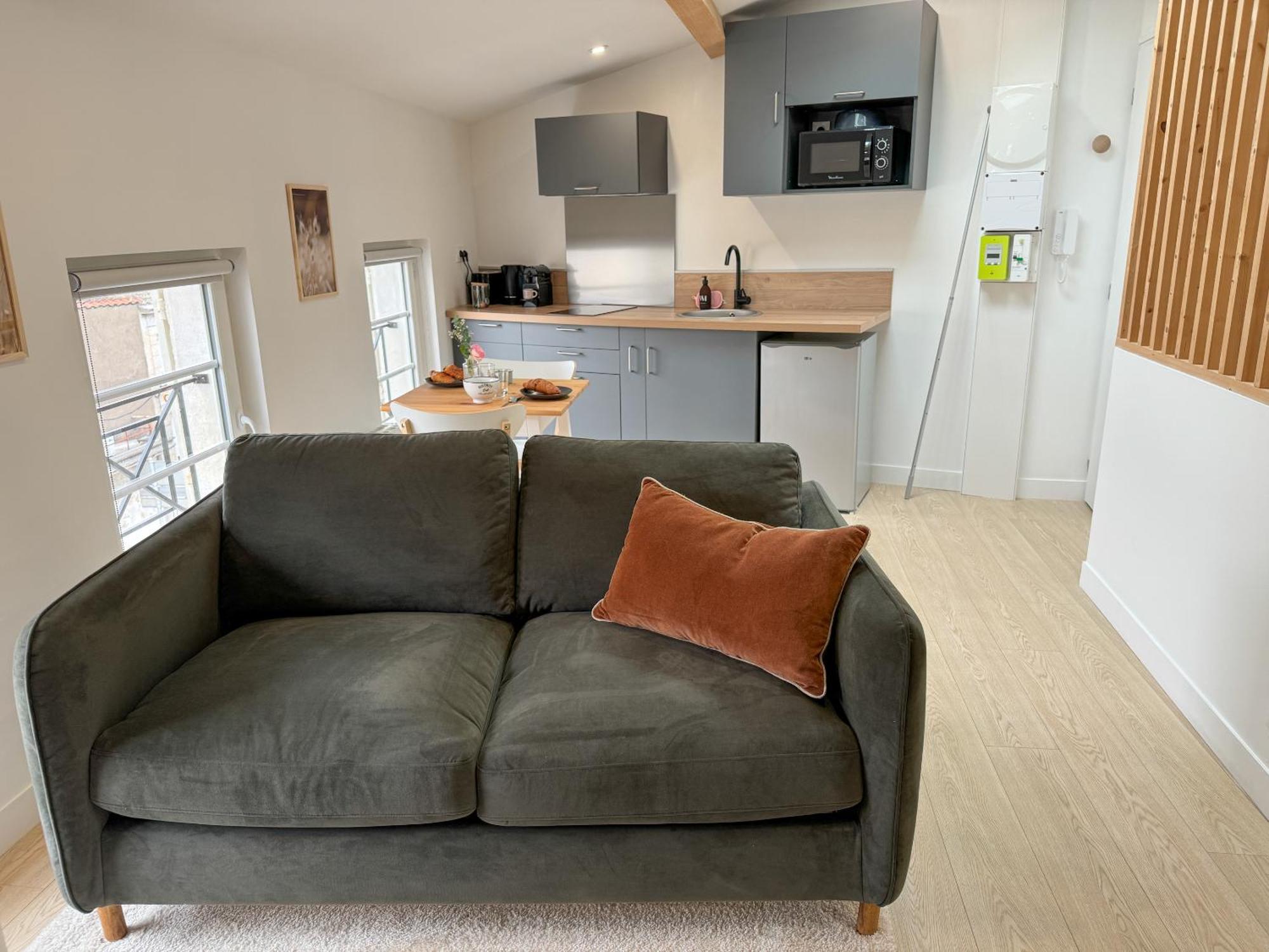 Cozy Niort Apartment Екстериор снимка